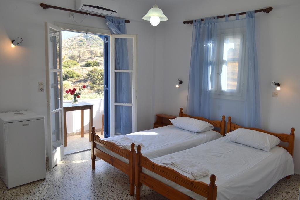 Koukos Hotel Agia Theodoti Eksteriør billede