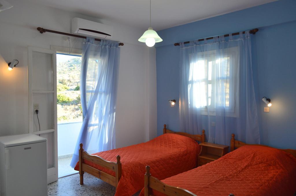 Koukos Hotel Agia Theodoti Eksteriør billede